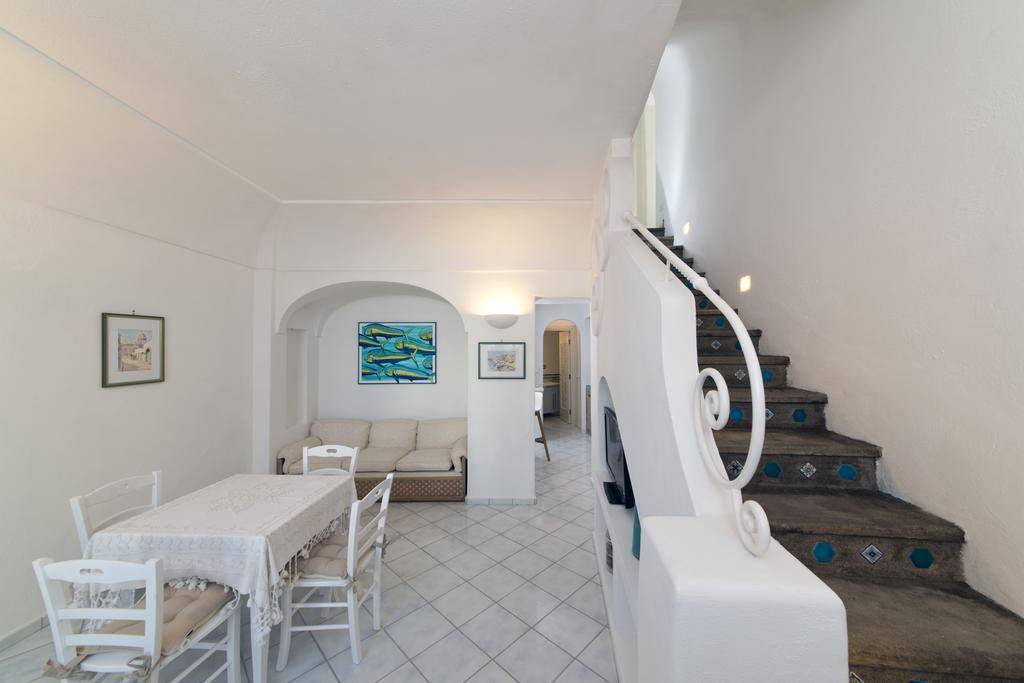 Appartement La Casetta In Piazzetta à Ischia Island Extérieur photo